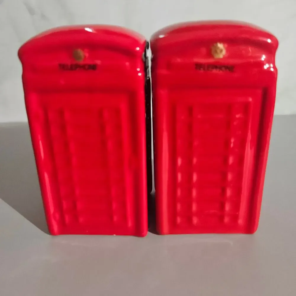 English Red Telephone Booth Paris Salt and Peper Shaker Set
